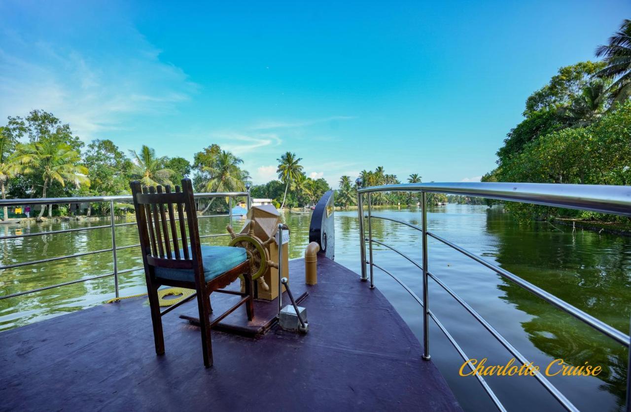 מלון Alappuzha Charlotte Cruise House Boat מראה חיצוני תמונה