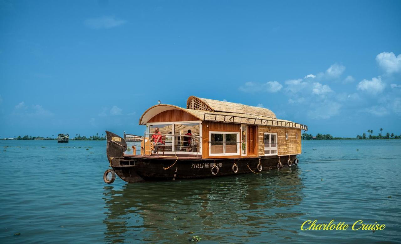 מלון Alappuzha Charlotte Cruise House Boat מראה חיצוני תמונה